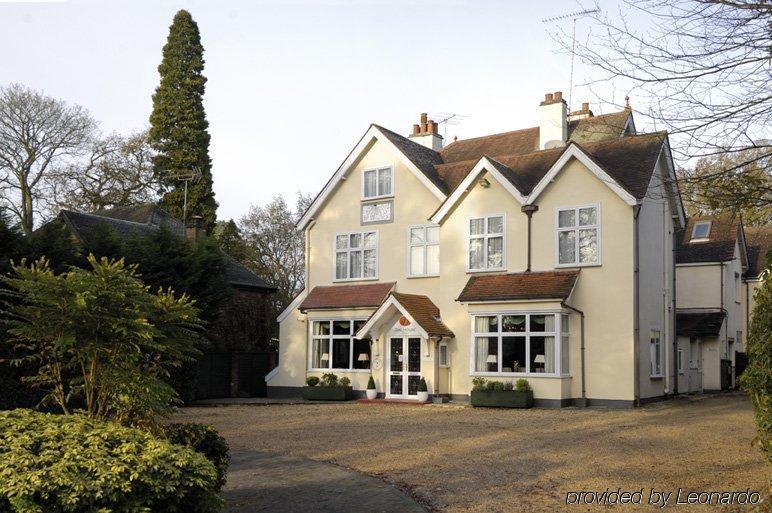 Dial House Hotel Crowthorne Esterno foto